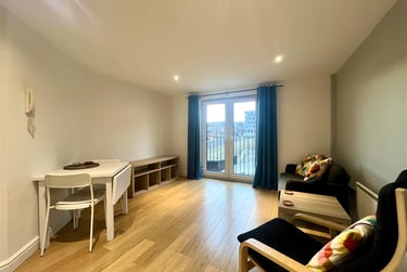 2 bed flat, Rutherford Street, Newcastle Upon Tyne, Newcastle, NE45DP - Image 3